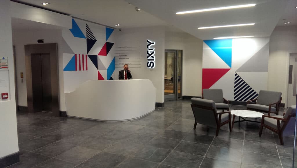 White Corian Curved Acrylic Solid Surface reception desk