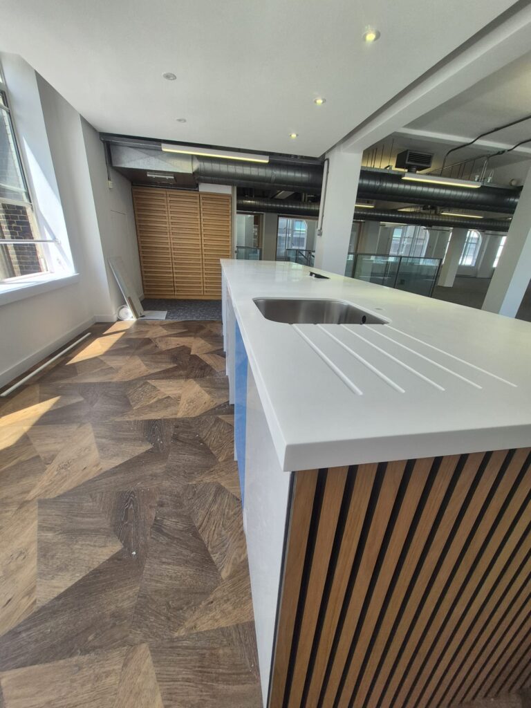 Durasein Solid Surface Glacier White Teapoint