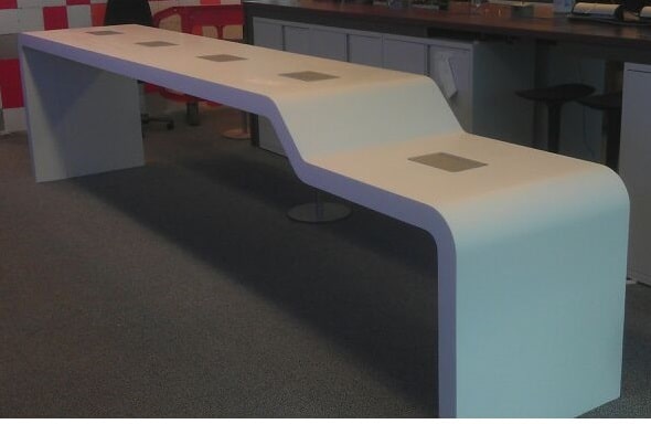 Solid Surface curved var unit