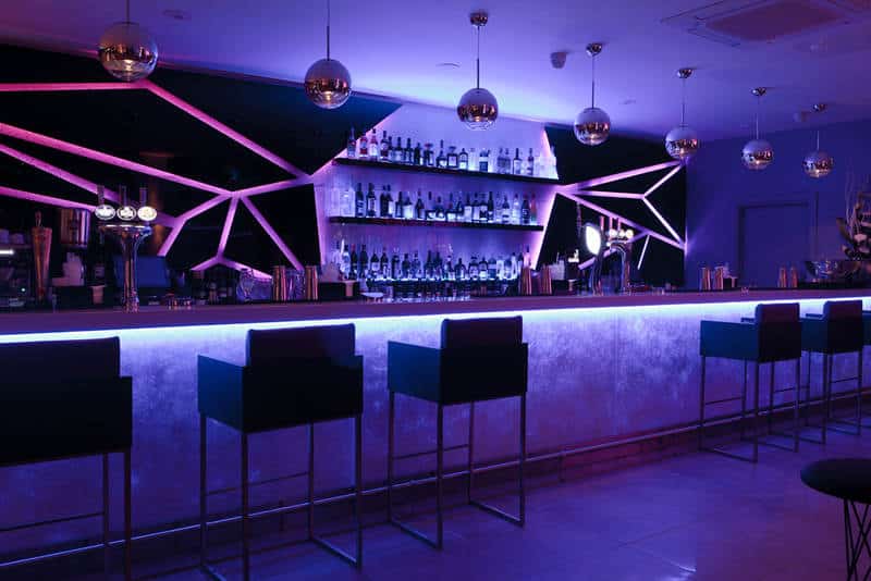 bar top made using Staron Radiance Tempest